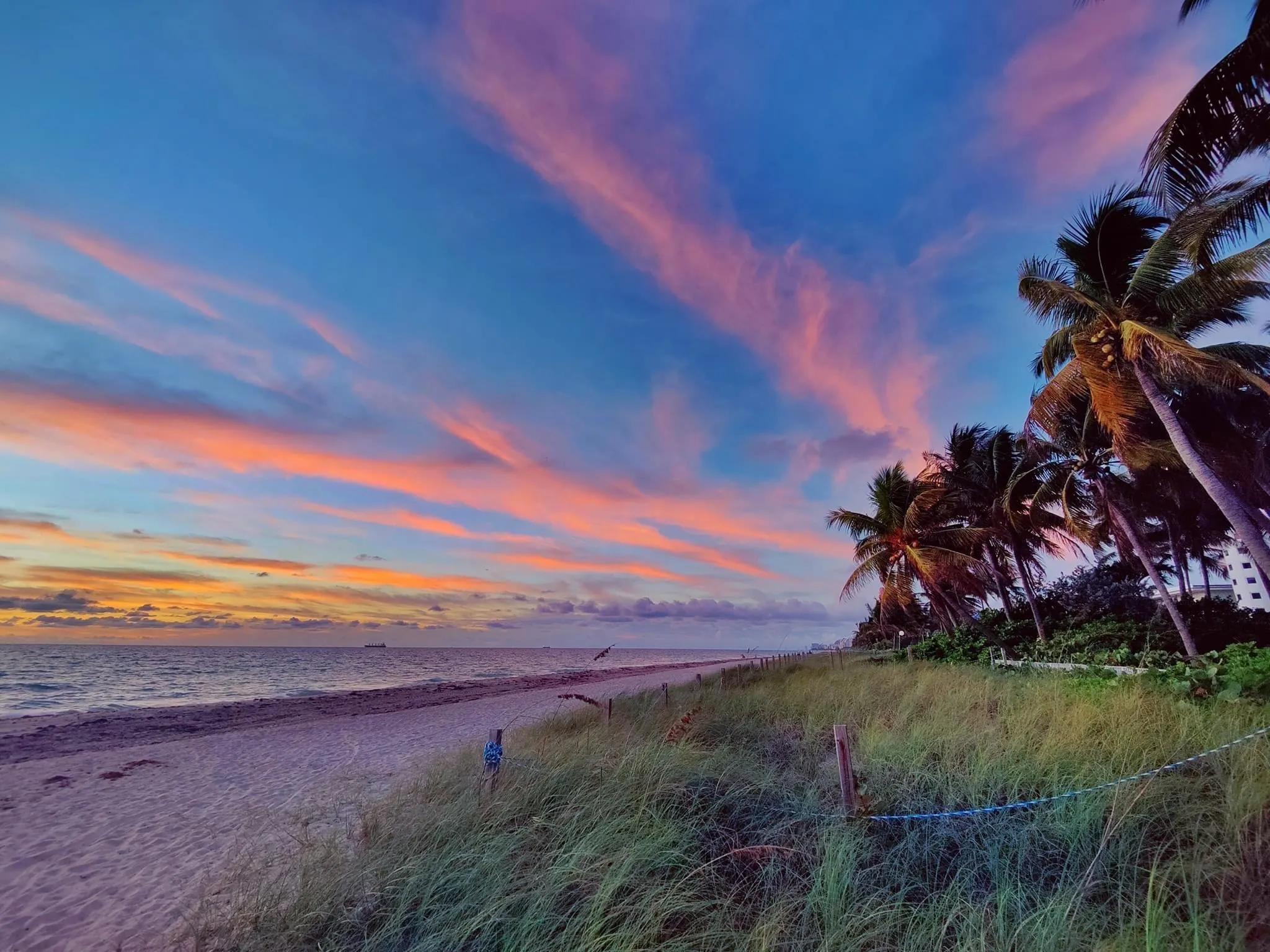 FORT LAUDERDALE BEACH SUNSET