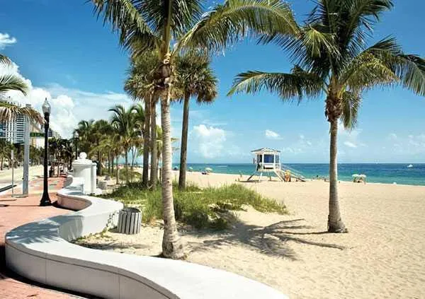 FORT_LAUDERDALE_BEACHfort_lauderdale_bea