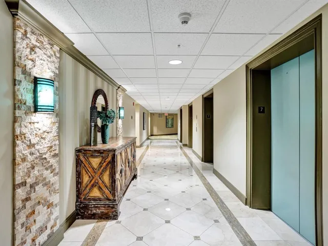 TIDES HALLWAY