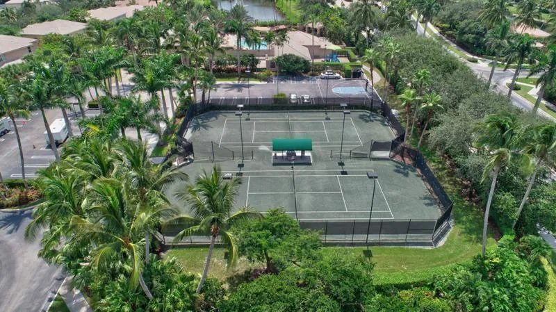 tennic court