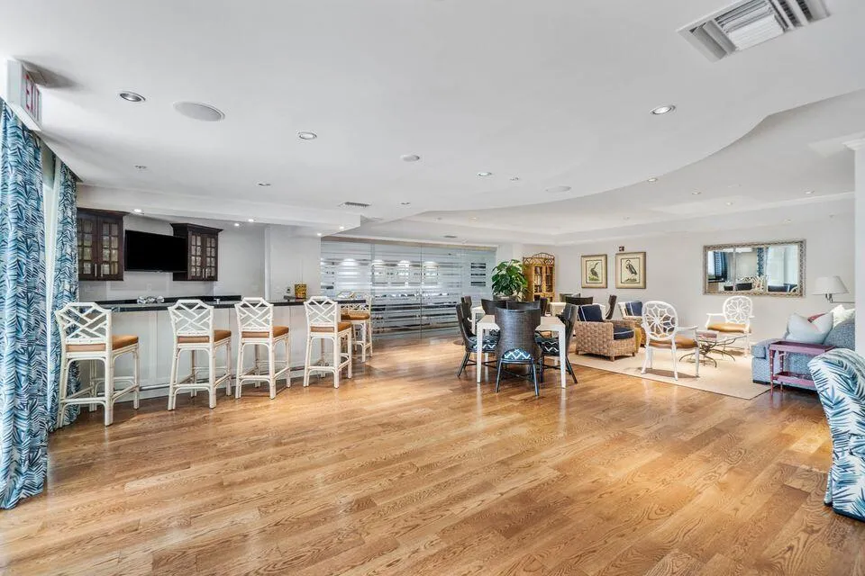 club room