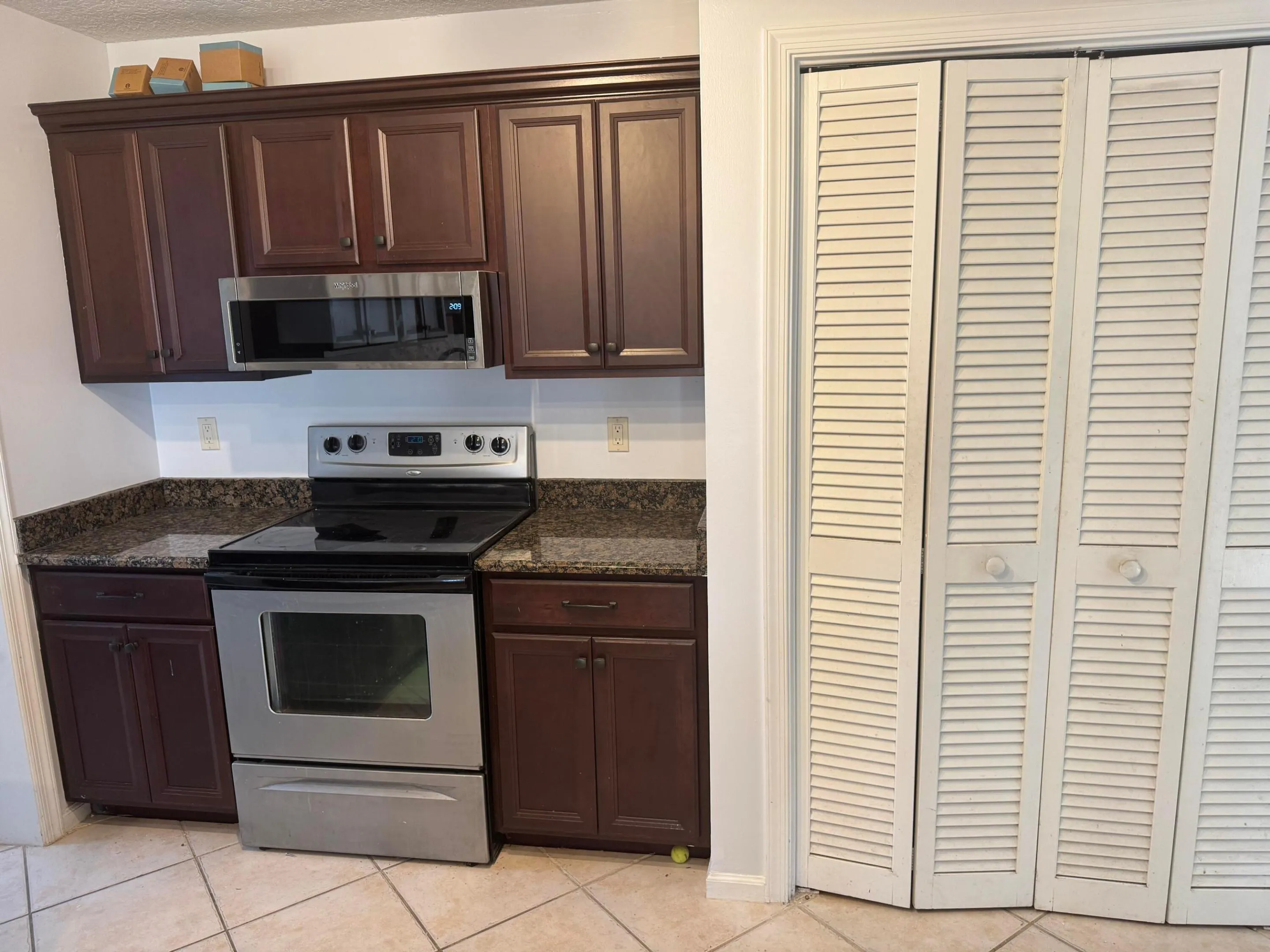 Kitchen Stove