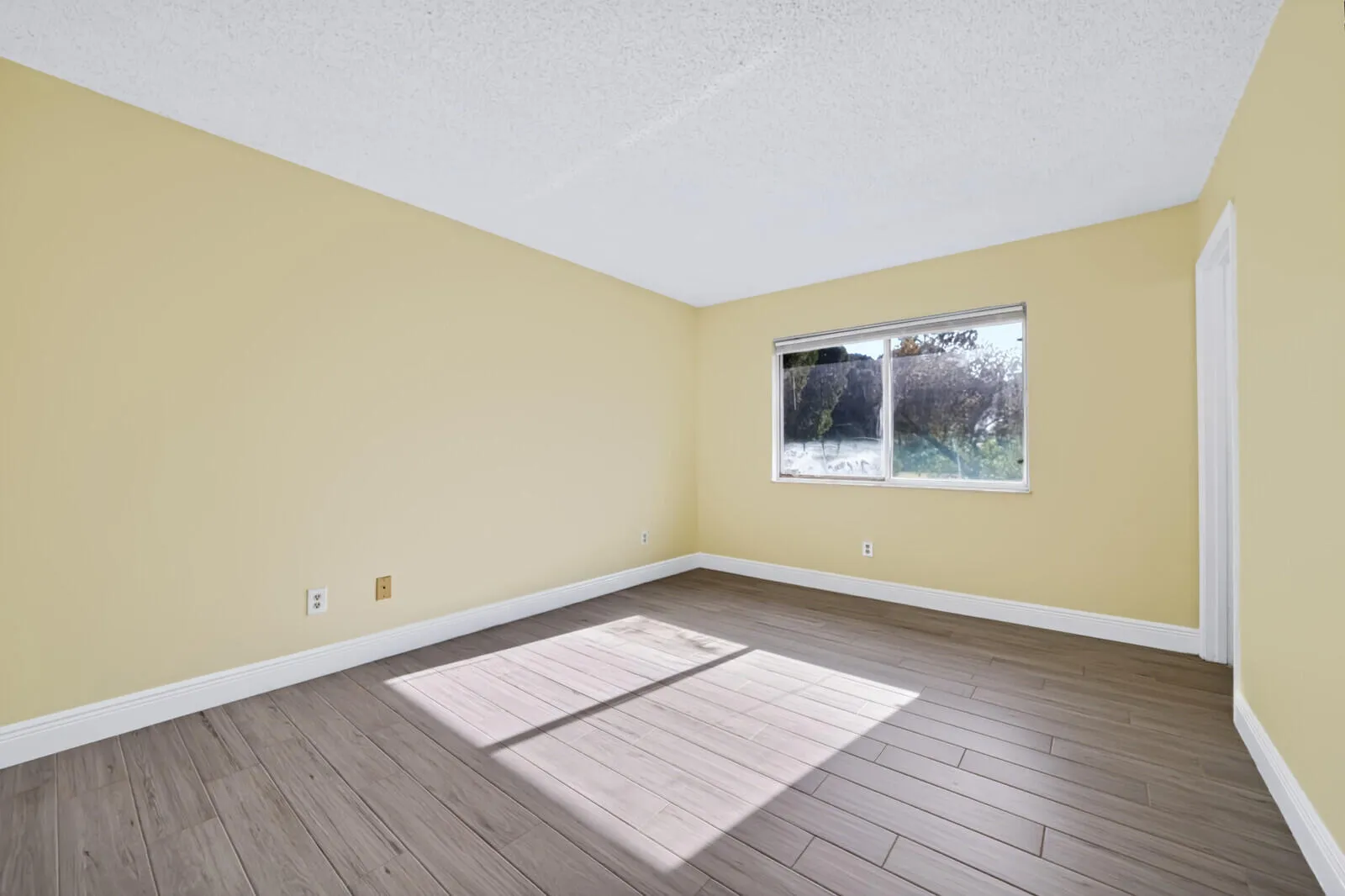 Property photo 54