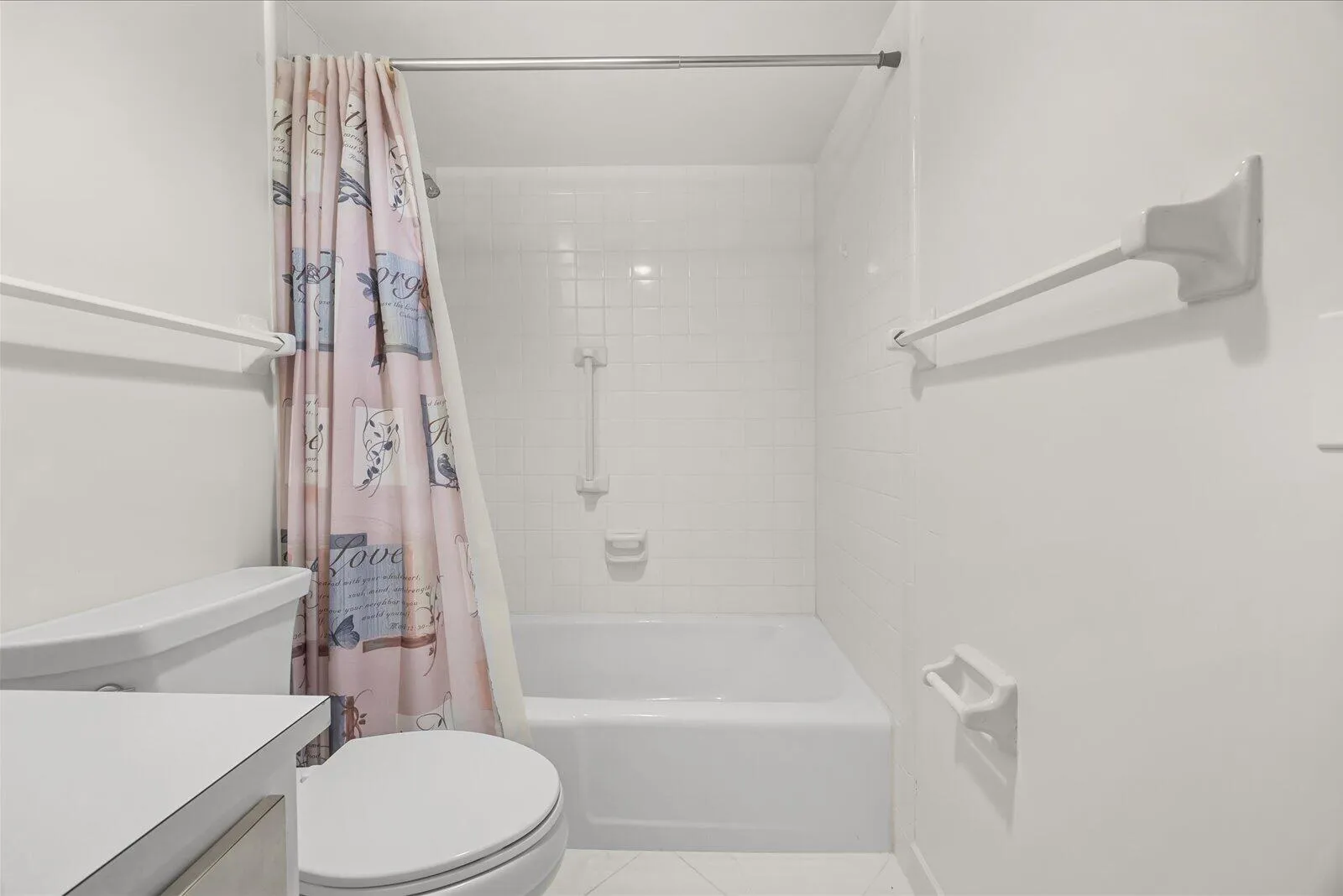 2nd Bathroom