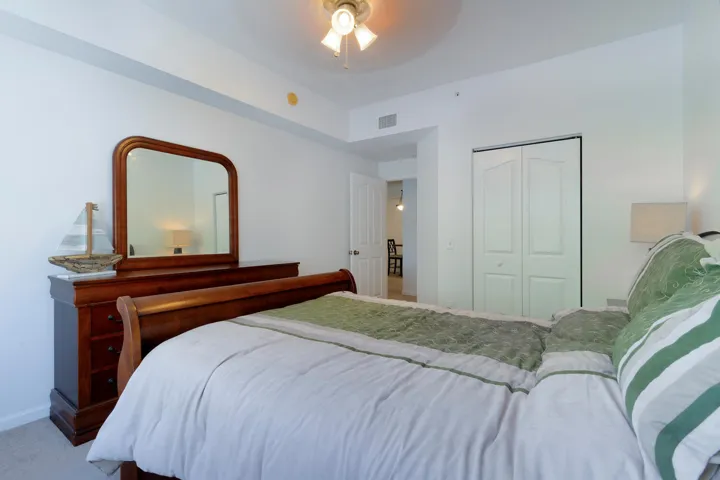 Guest bedroom
