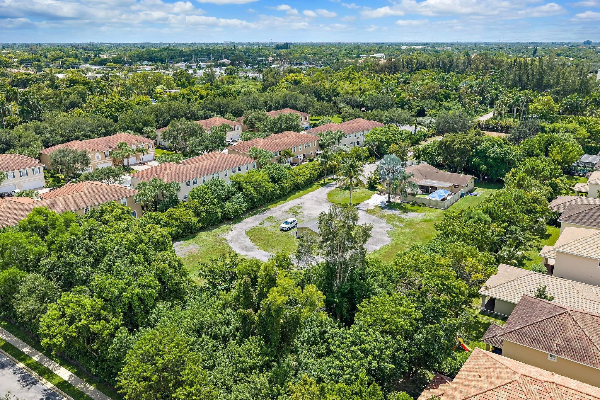 015-5681DesotoRd-Greenacres-SMALL