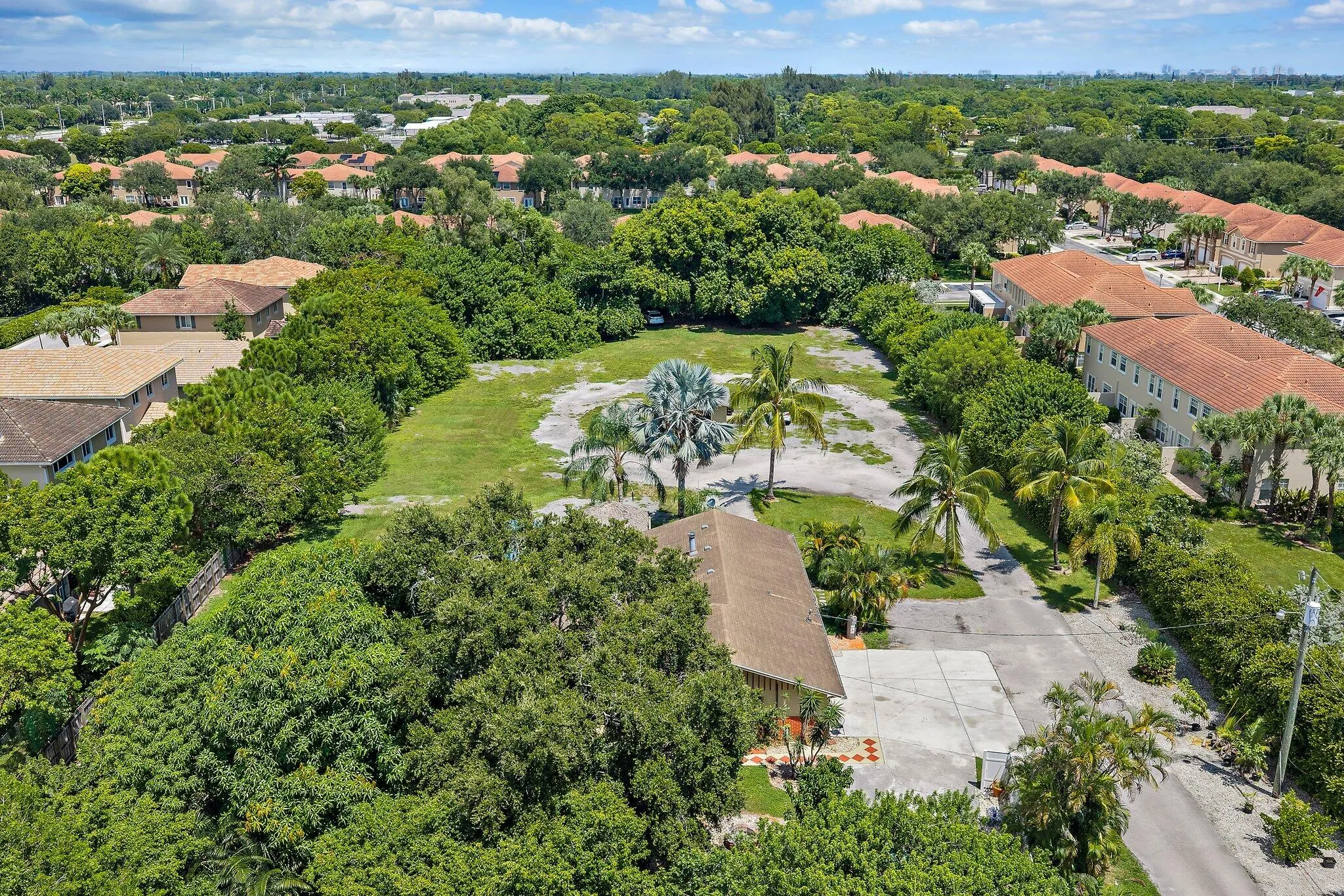 012-5681DesotoRd-Greenacres-SMALL