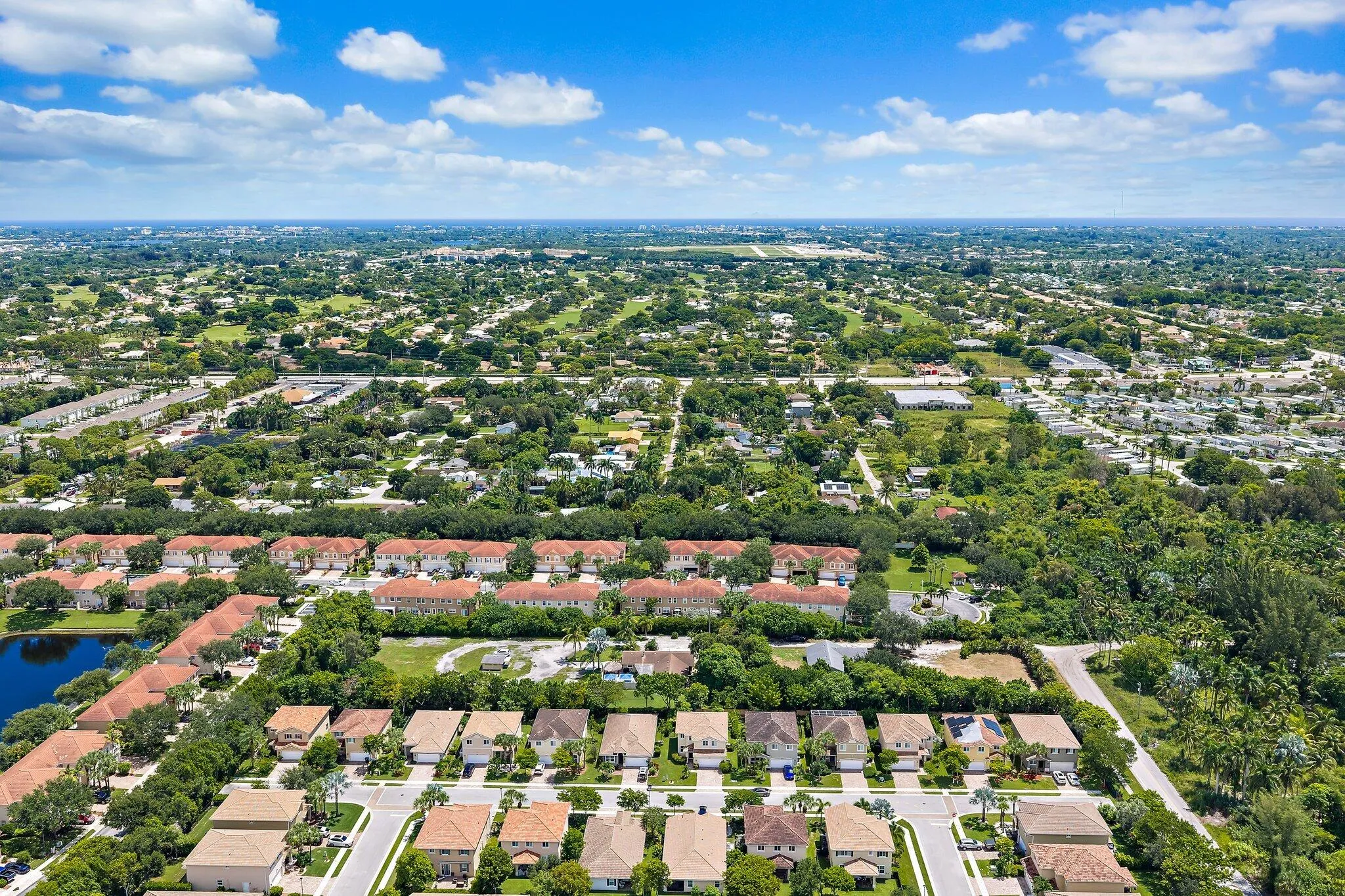 024-5681DesotoRd-Greenacres-SMALL