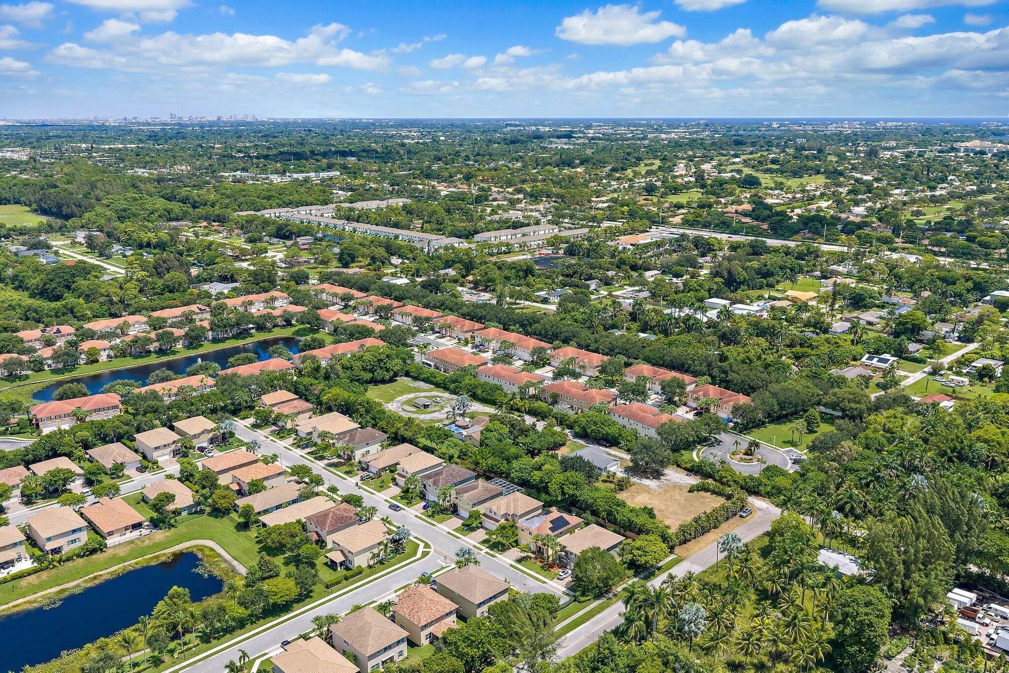 023-5681DesotoRd-Greenacres-SMALL