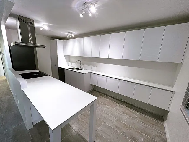 Kitchen6....