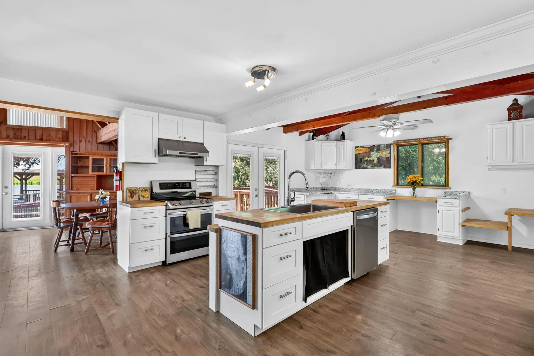 Property photo 13