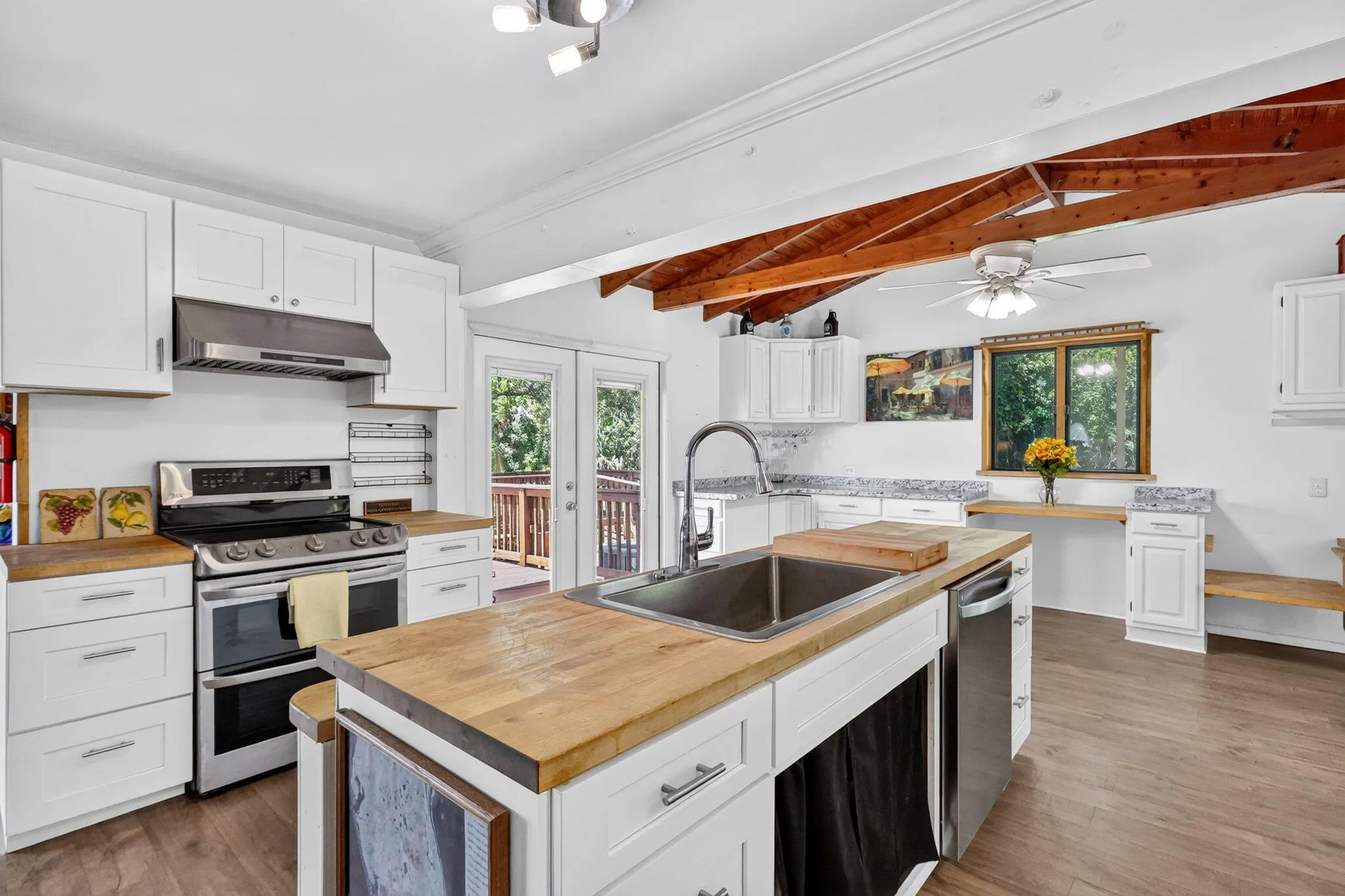 Property photo 16