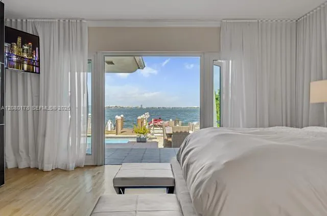 Property photo 64