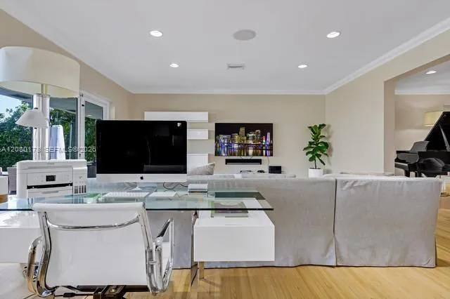 Property photo 37