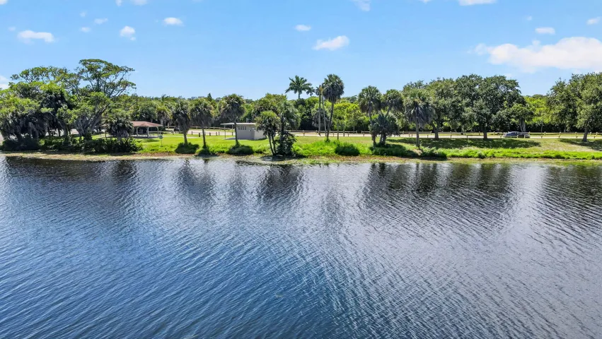 14-203 Lake Osborne 2