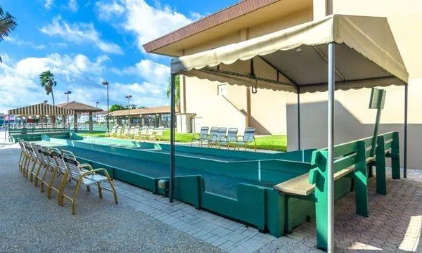 Bocce Ball