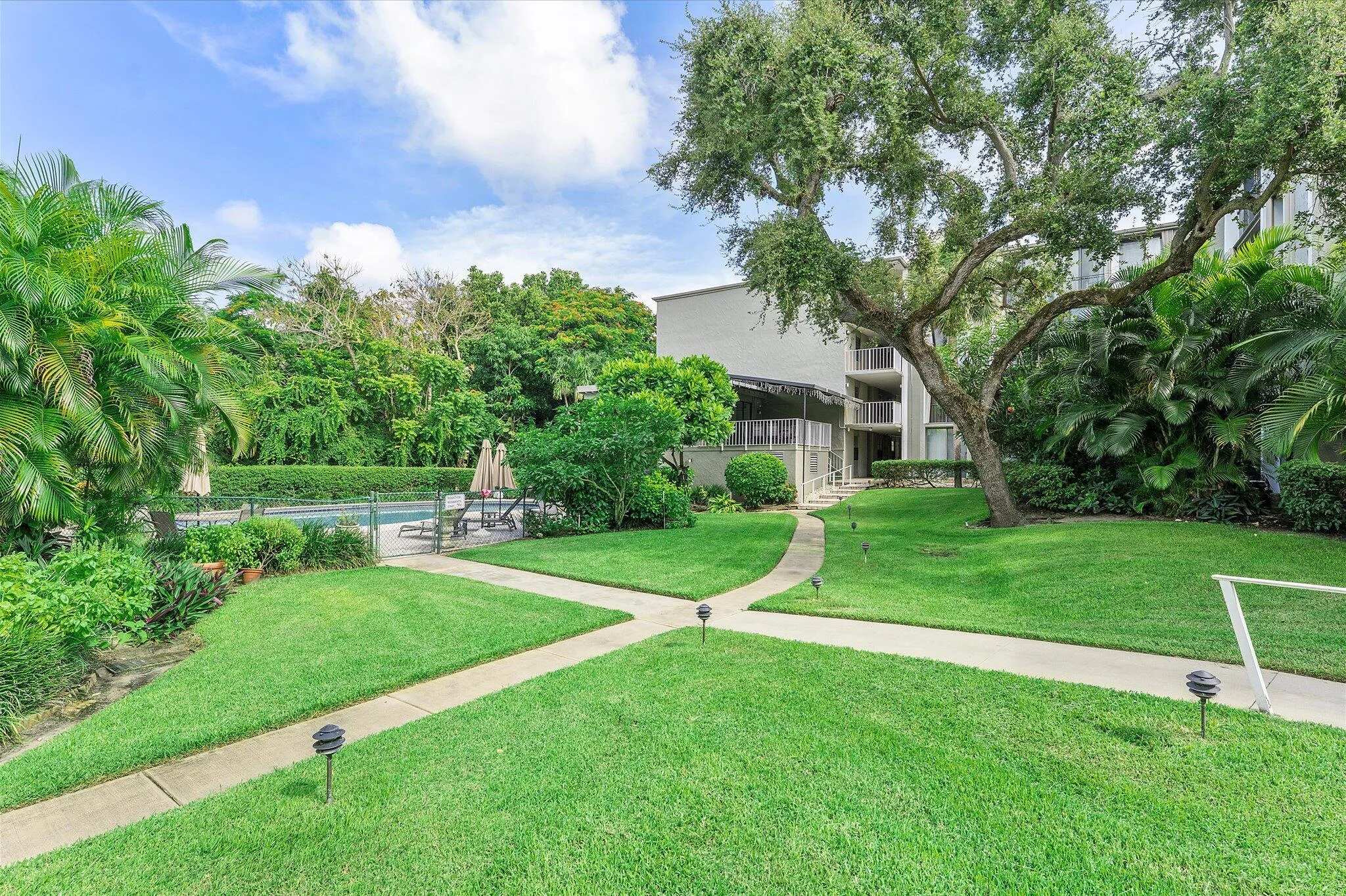 26-501 SW 11th Place Apt 418_026