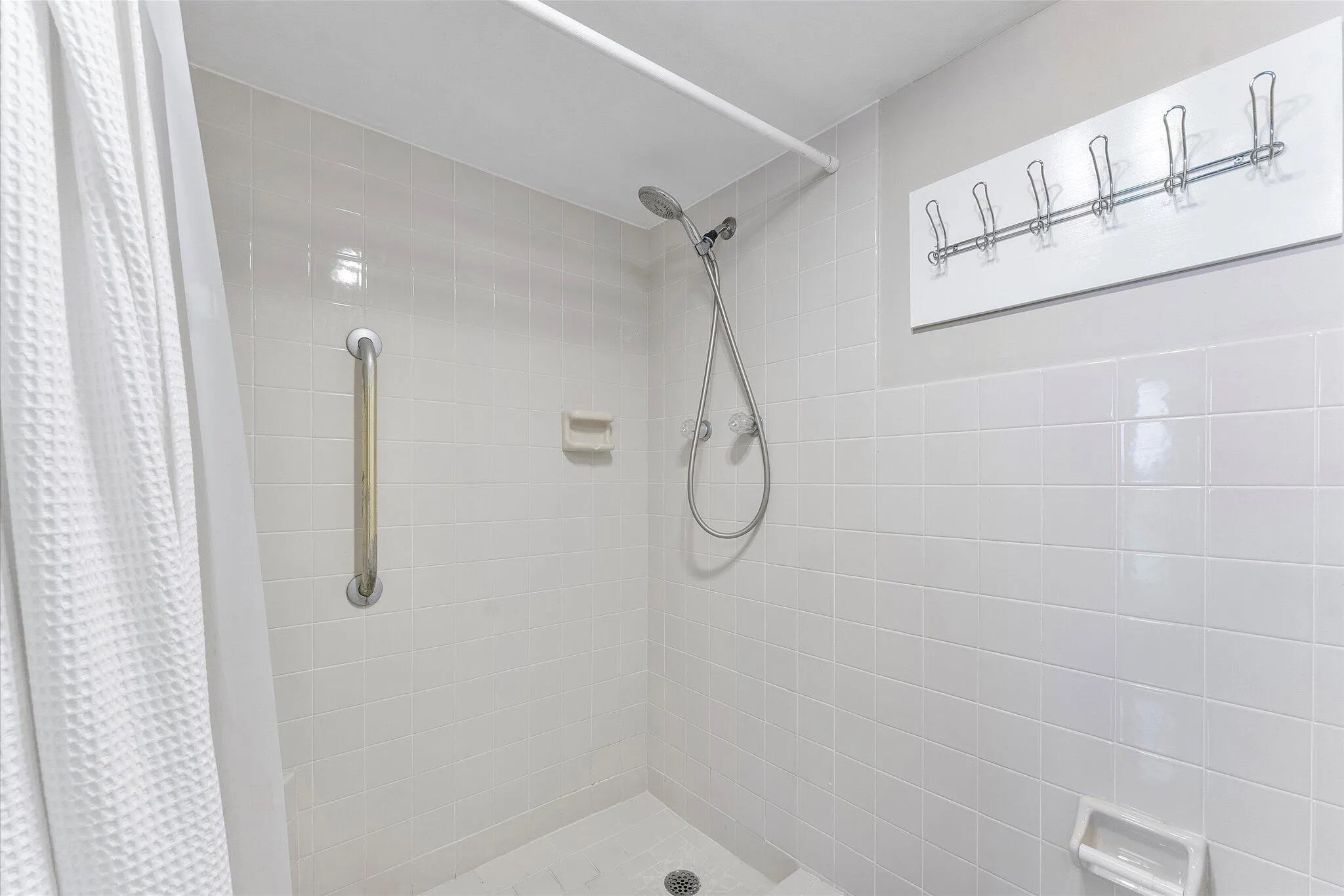 15-501 SW 11th Place Apt 418_015