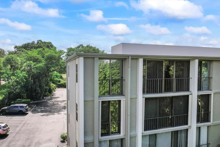39-501 SW 11th Place Apt 418_039