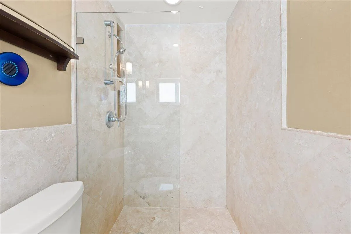 Full Bath