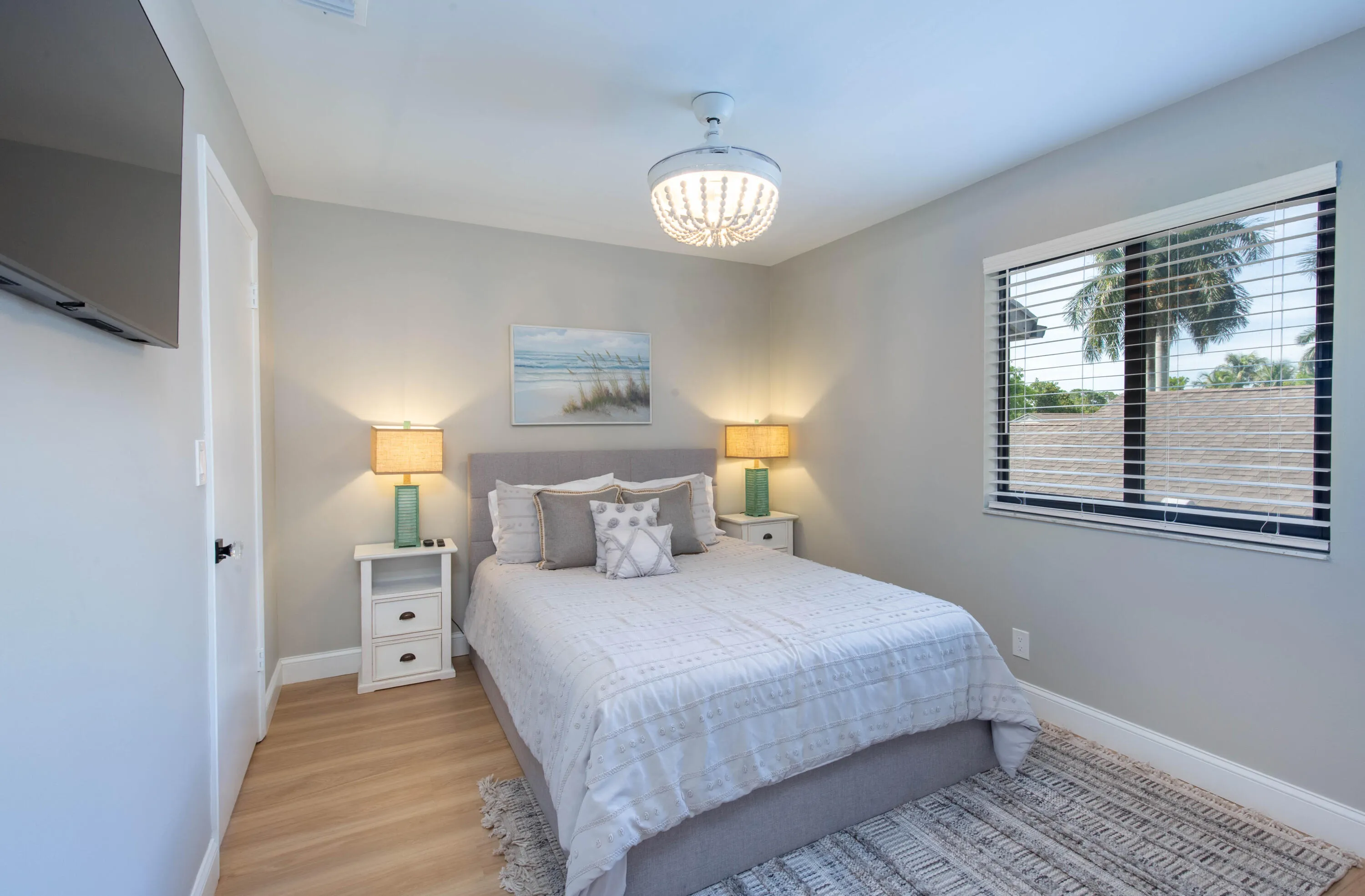 Relaxing Guest Suite #2