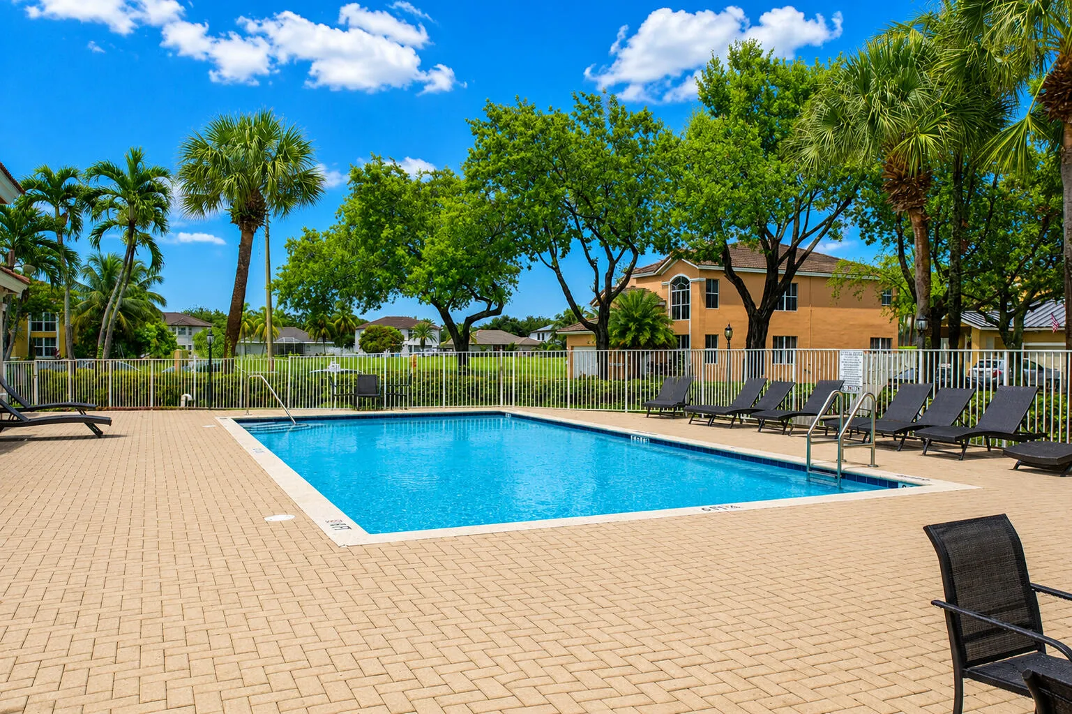 Monarch Lakes playground