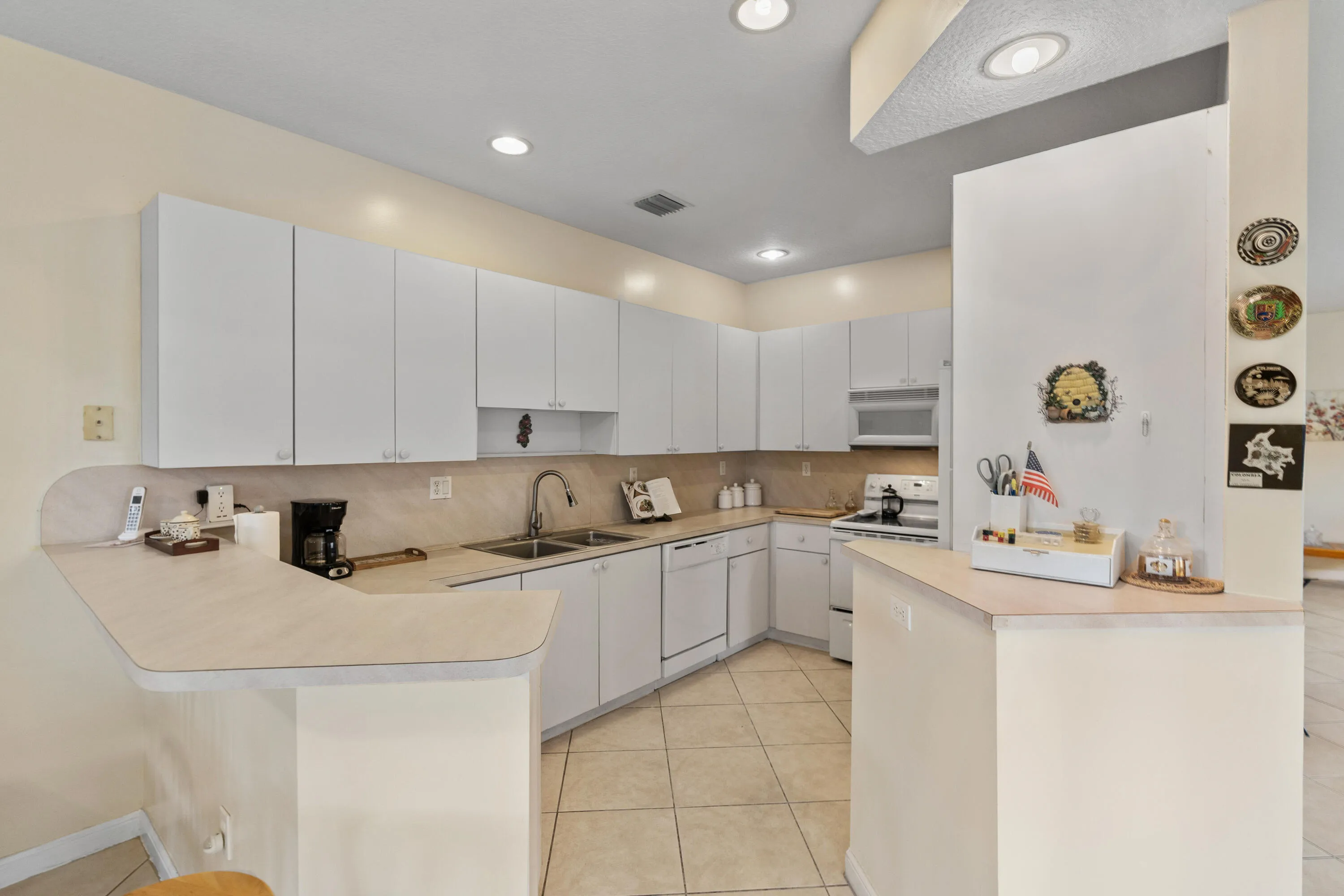 Spacious Kitchen with Abundant Cabinetry