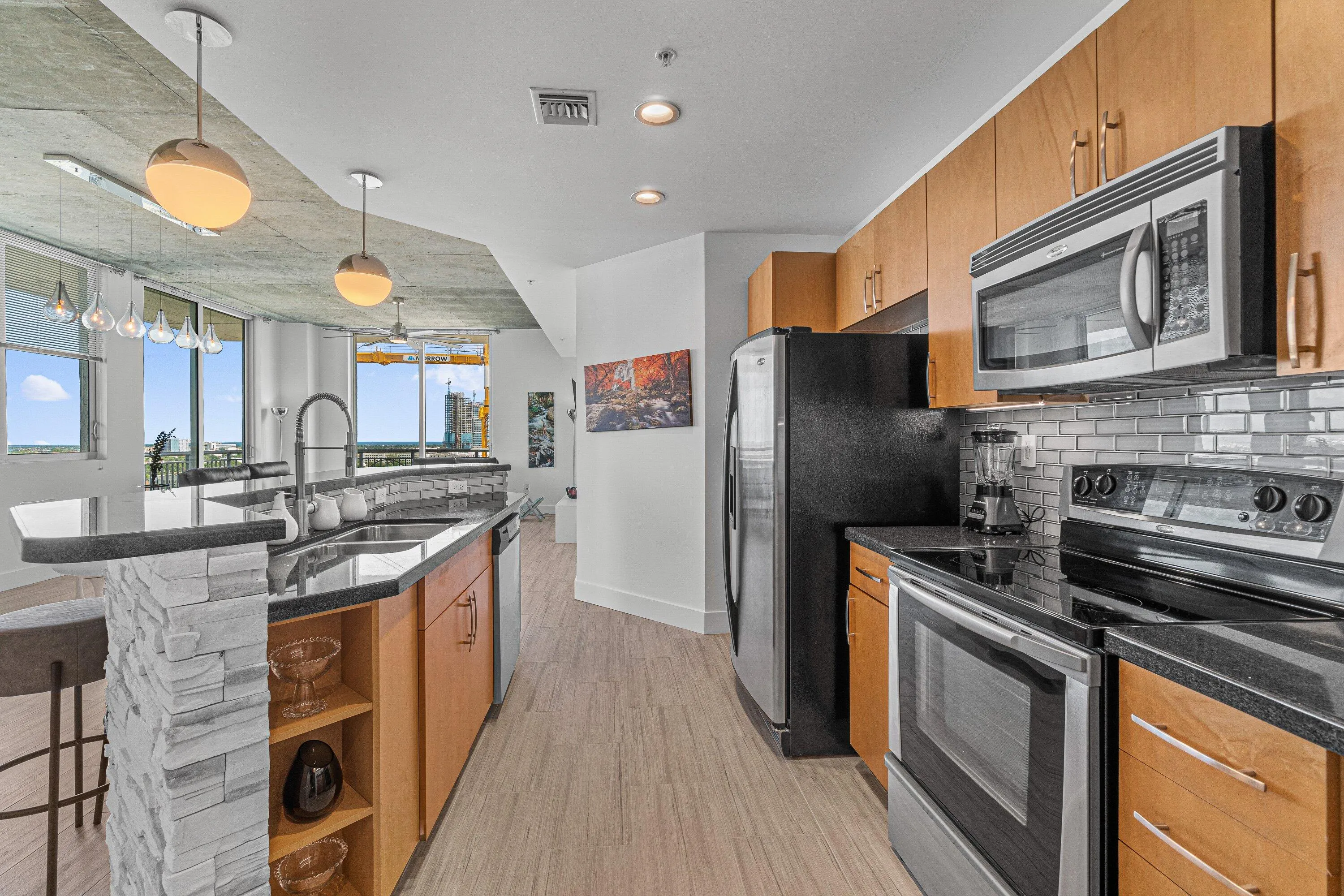 011-300SouthAustralianAvenue-WestPalmBea