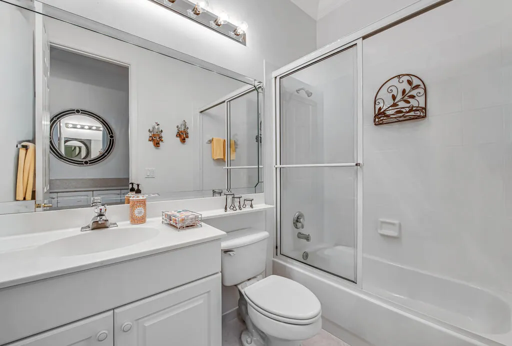3rd guest bathroom