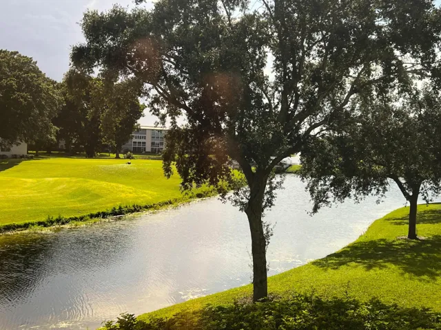 Golf/Water View