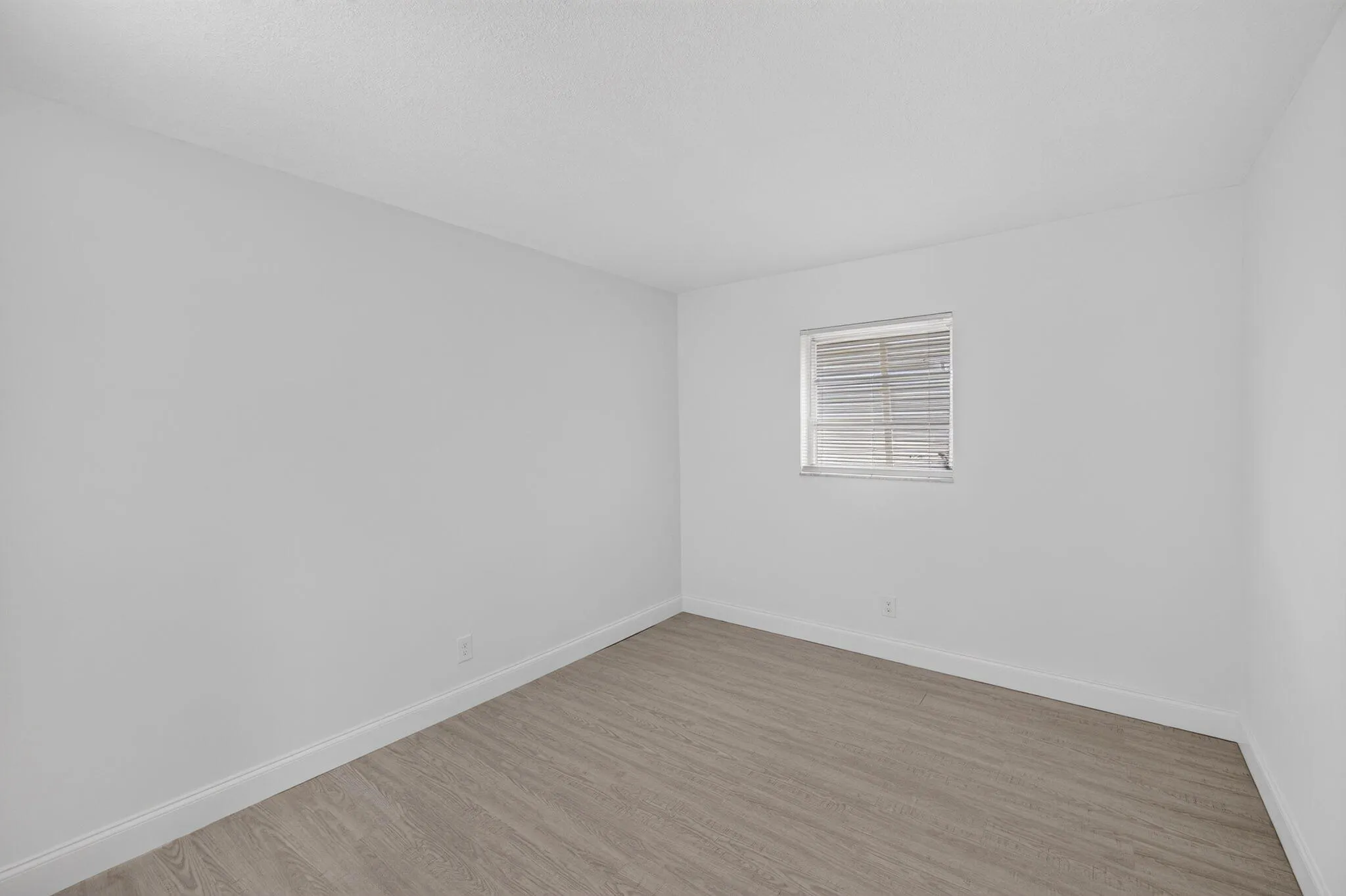 30-web-or-mls-699A1866