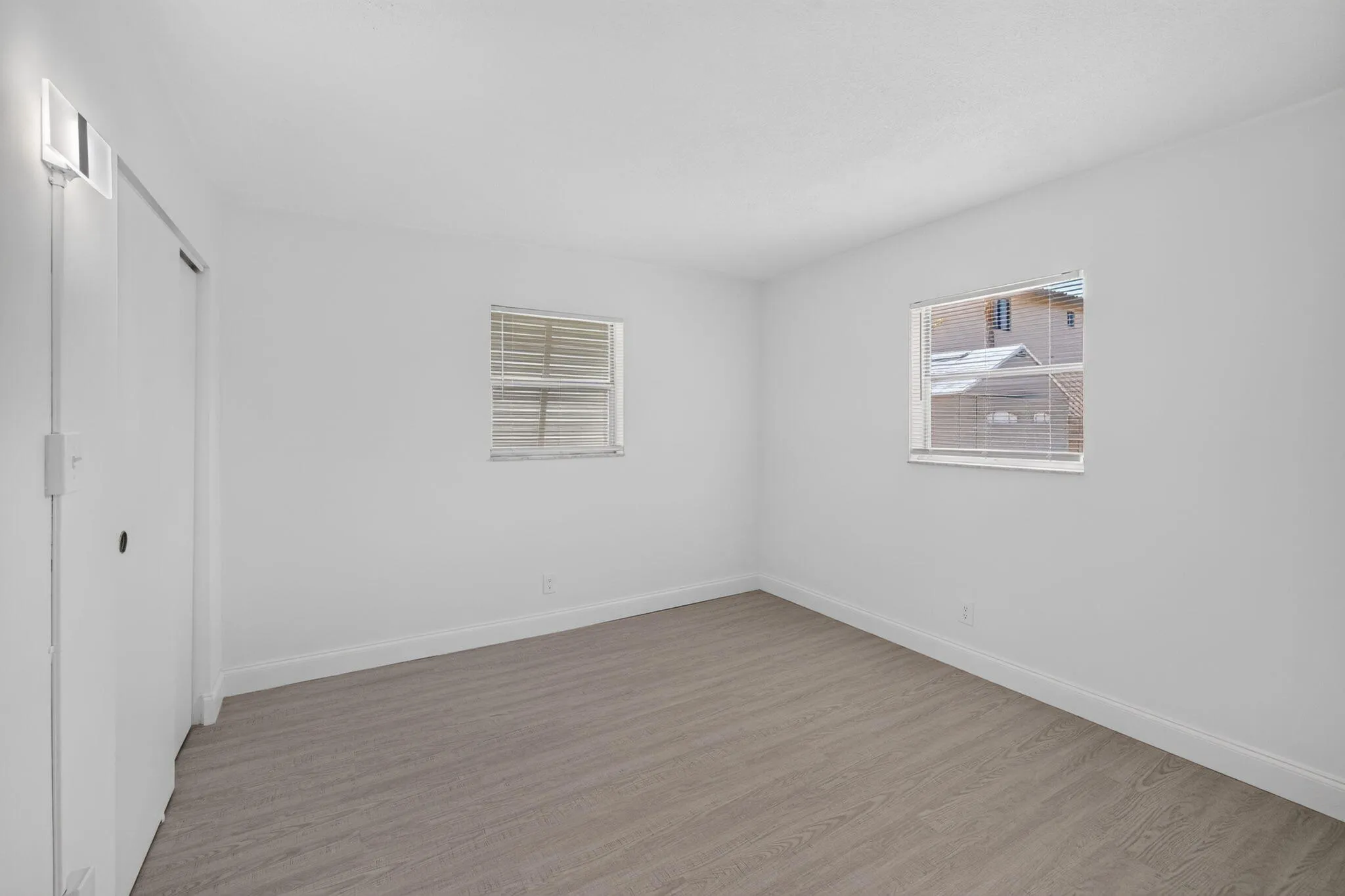 24-web-or-mls-699A1805