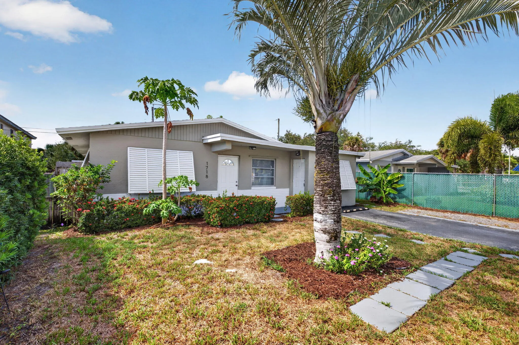 7-web-or-mls-699A1685