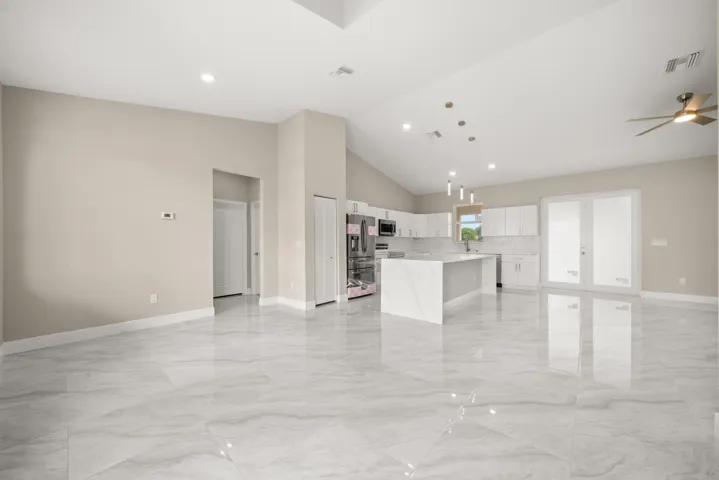 interior - living room 2