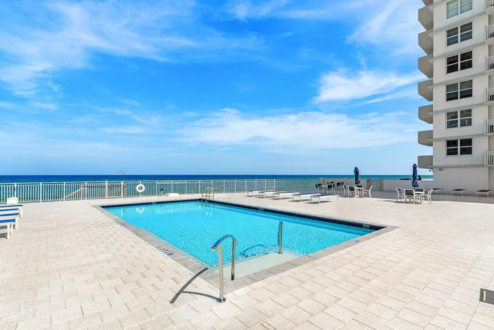 048-4505SouthOceanBoulevard-502-Highland