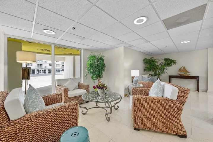 054-4505SouthOceanBoulevard-502-Highland