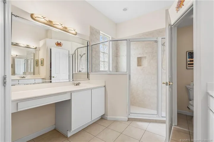 Main bathroom
