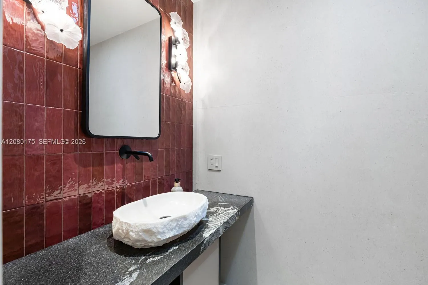 Property photo 70