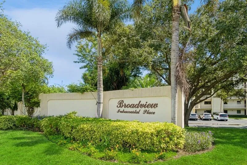Broadview Entrance