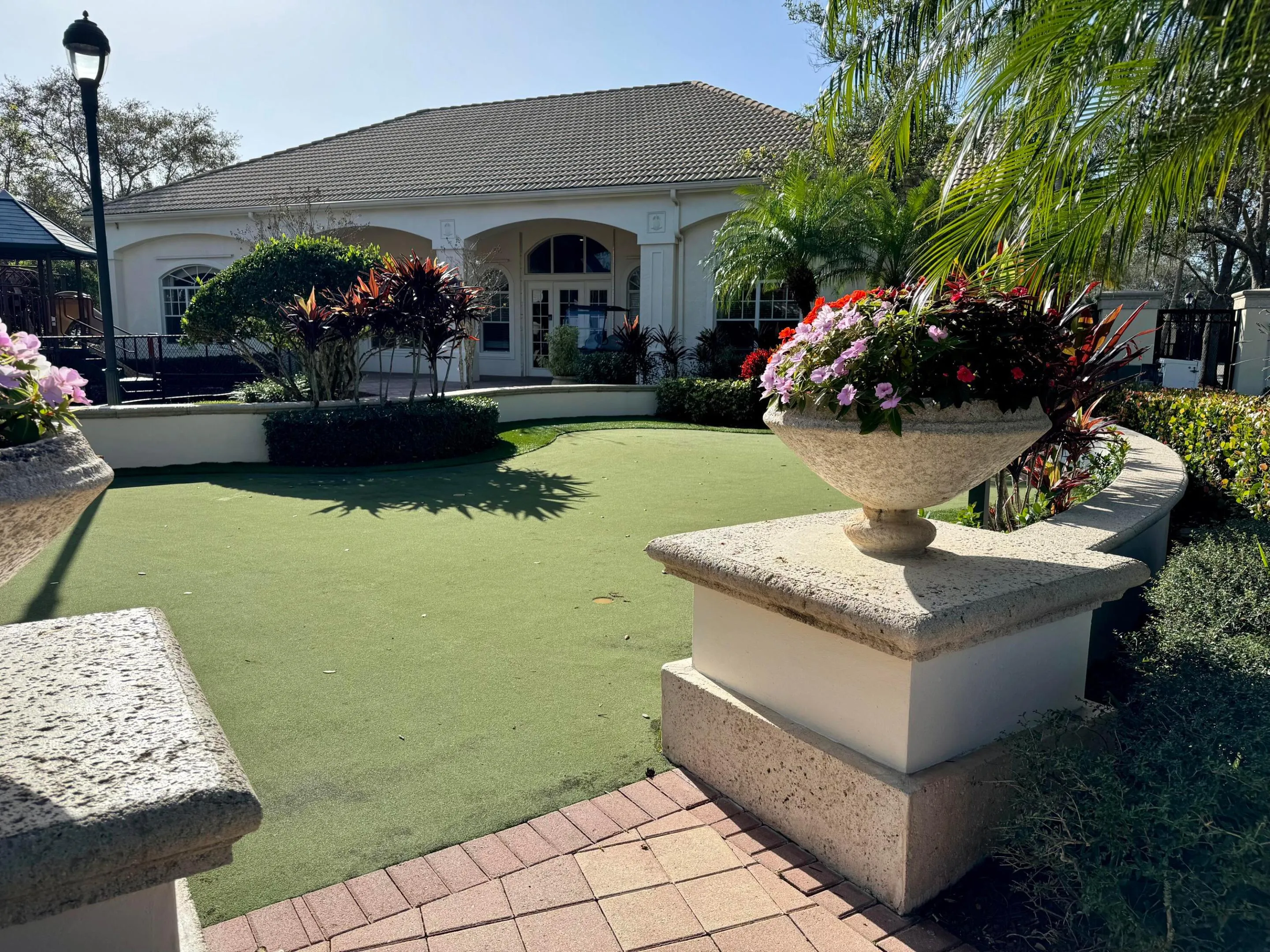 18 - Putting Green