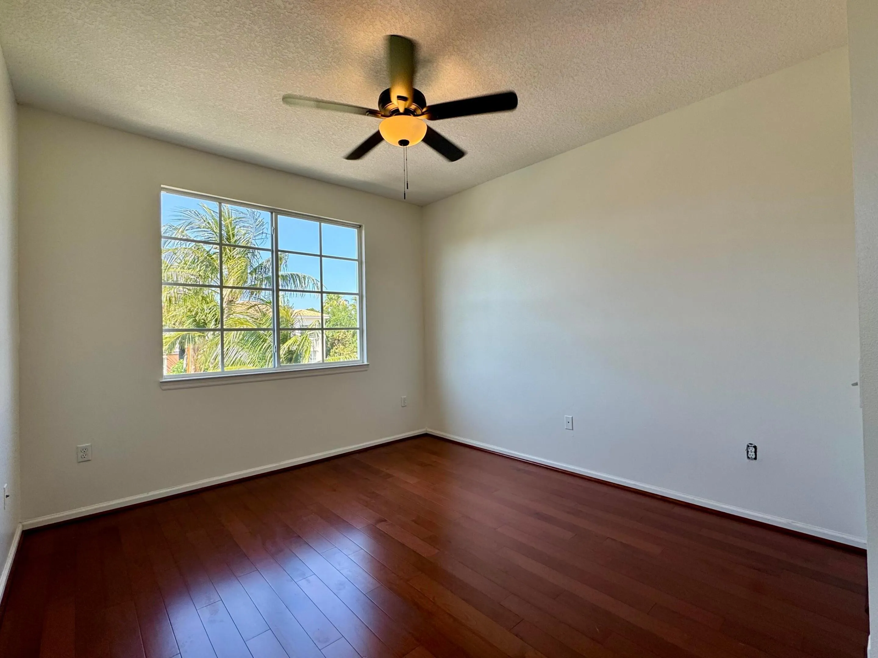 11 - 2nd Bedroom