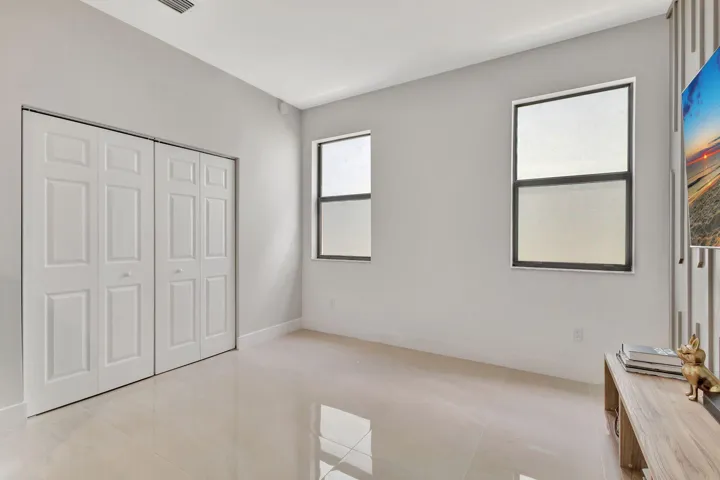 28-web-or-mls-BS1A3952