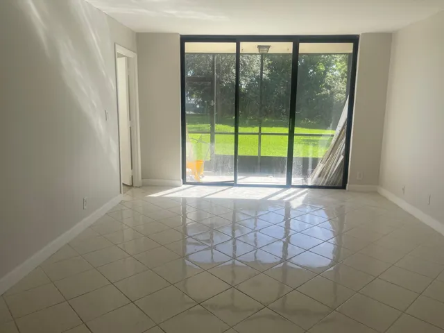 LivingRM