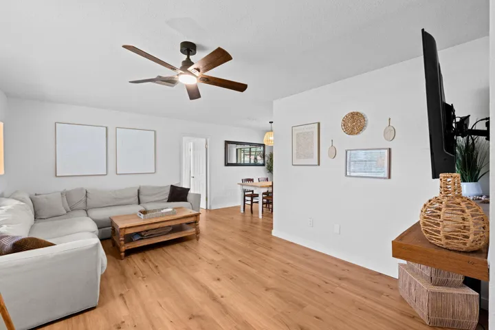 21-web-or-mls-A7400662