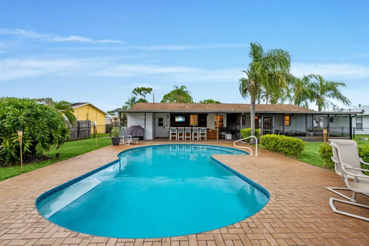 48-web-or-mls-A7400530