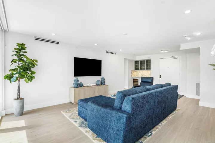 005-120Southeast5thAvenue-319-BocaRaton-