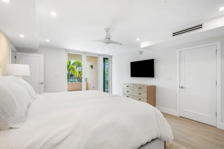 017-120Southeast5thAvenue-319-BocaRaton-