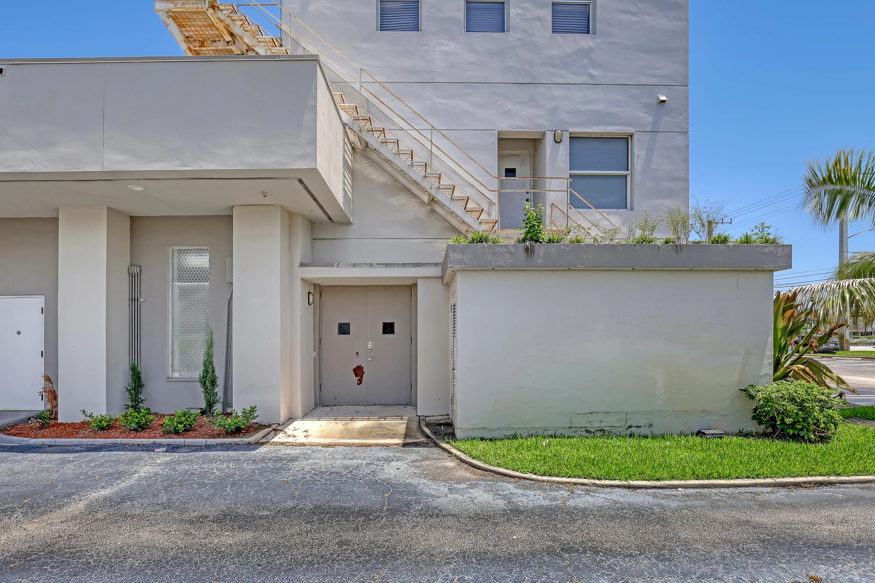 Property photo 43