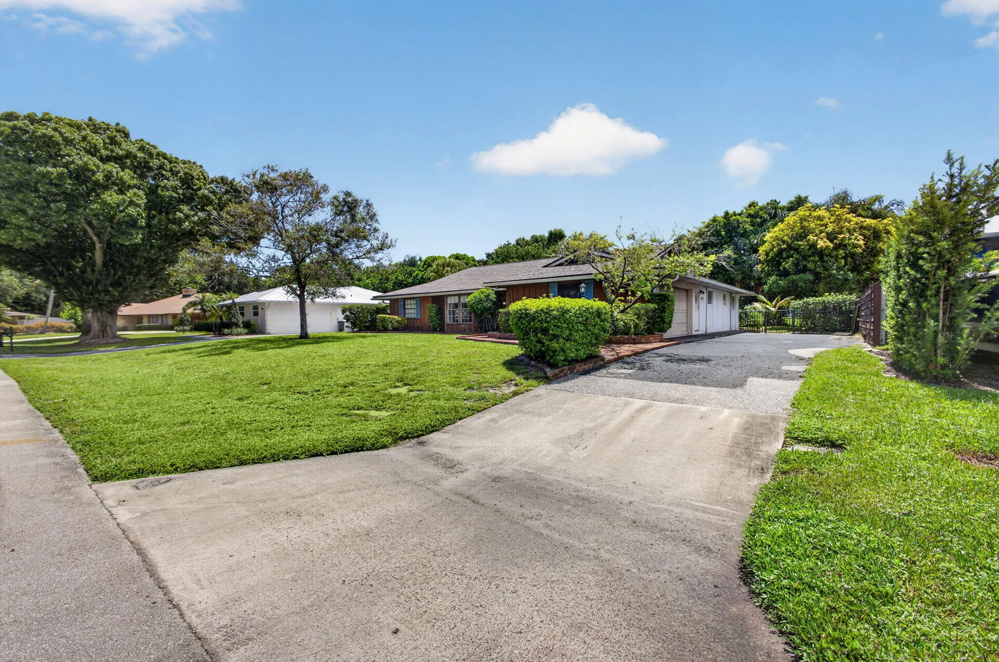4126 Hickory Drive