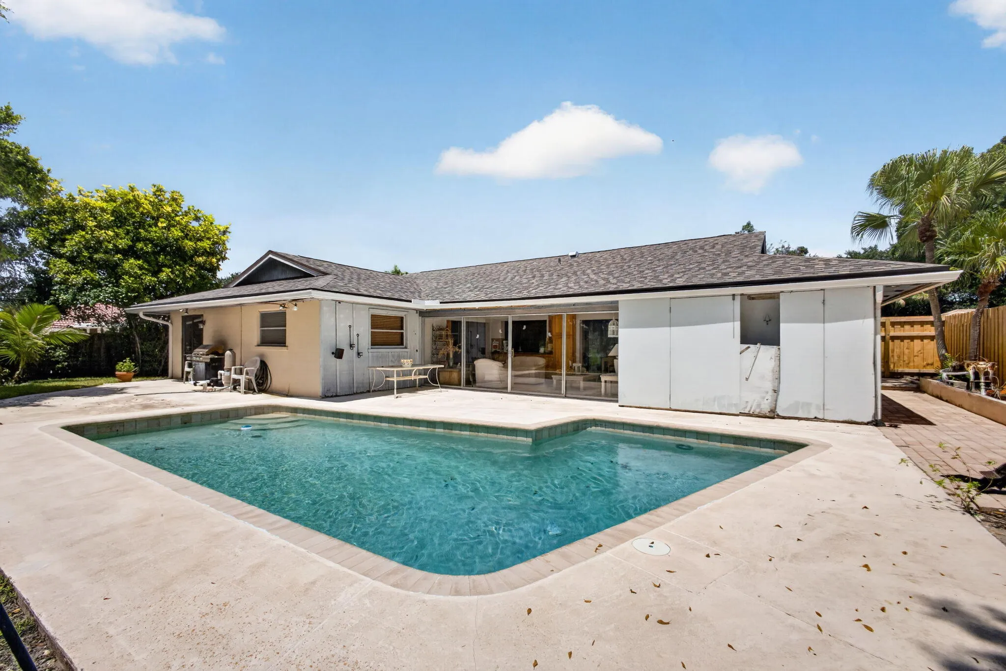 4126 Hickory Drive